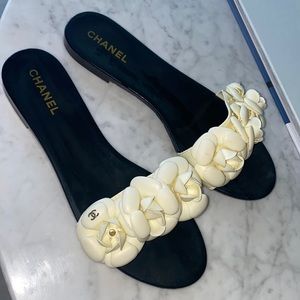 Chanel beach slippers